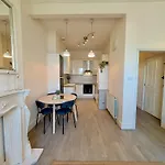 Stunning Flat With Free Parking